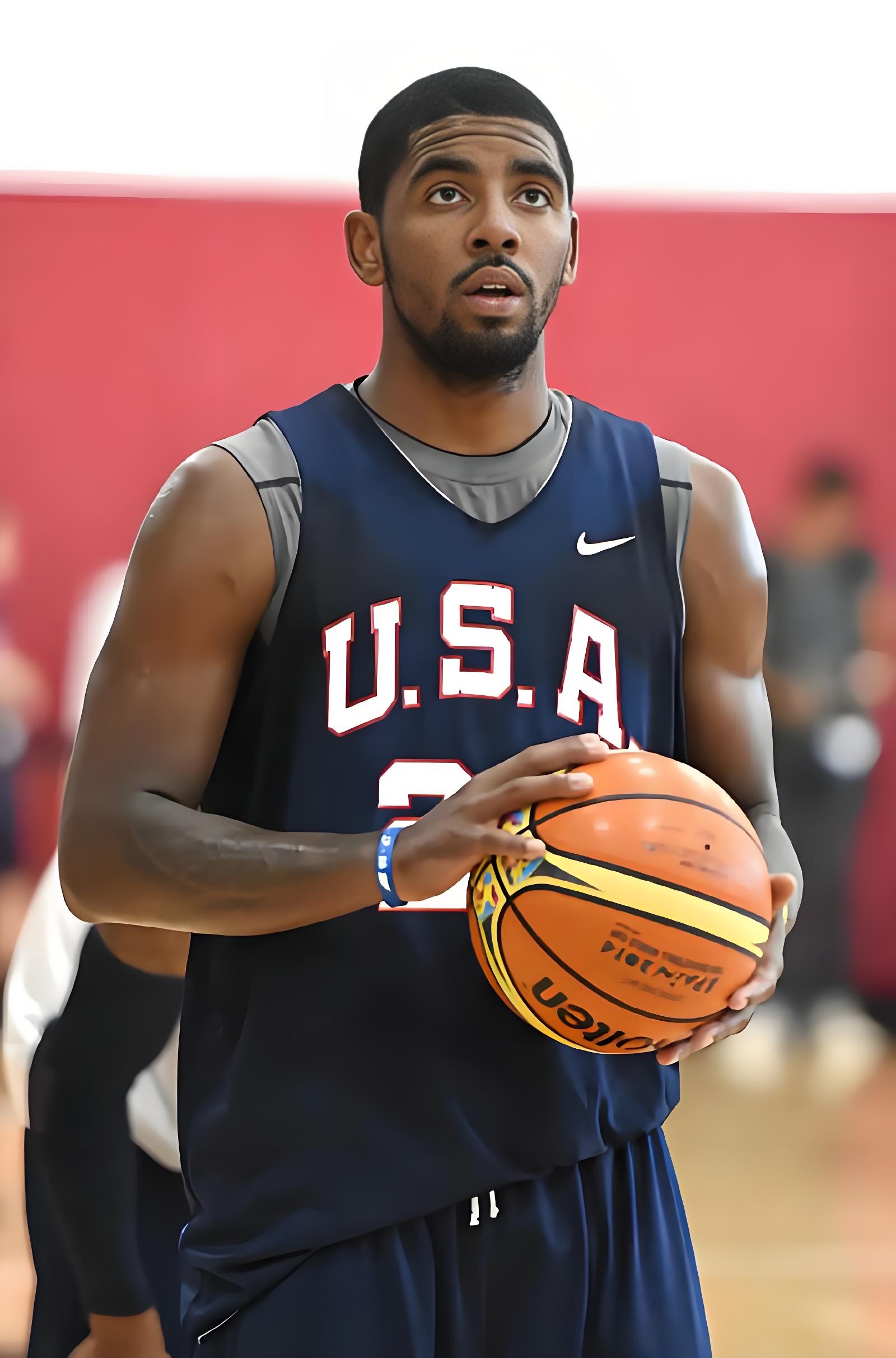 共和报：米兰正加速推进签回蒂亚戈-席尔瓦的交易（共和报：米兰提速推进蒂亚戈-席尔瓦回归交易）