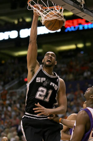 迪马济奥：加蒂被确诊为右膝半月板撕裂，至少缺阵一个月（迪马济奥：加蒂确诊右膝半月板撕裂，至少缺席一个月）