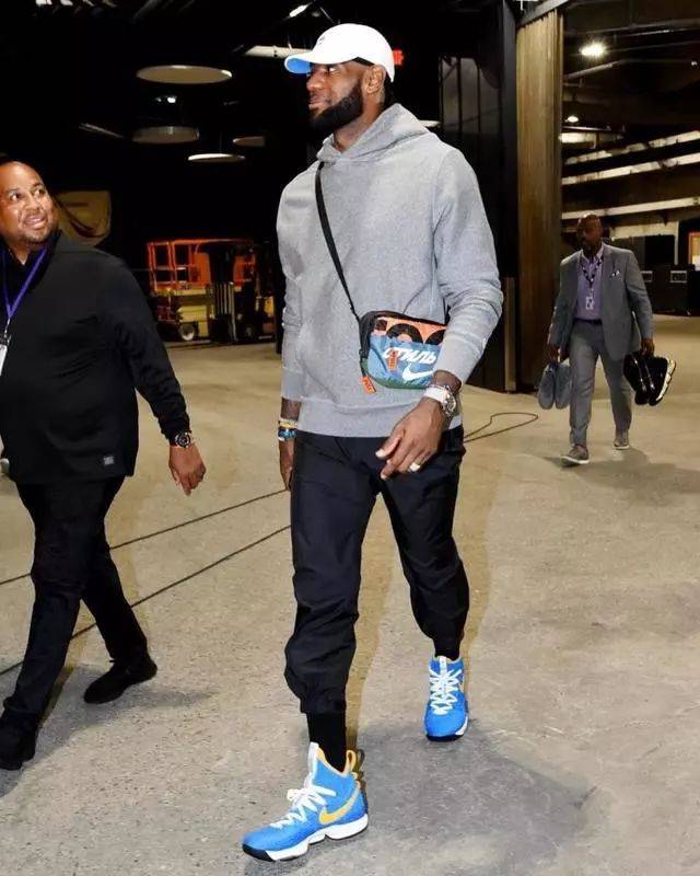 缺谁都能打！本赛季东契奇缺席的比赛湖人战绩4胜1负（东契奇缺阵场次，湖人本季4胜1负：缺谁都照打！）